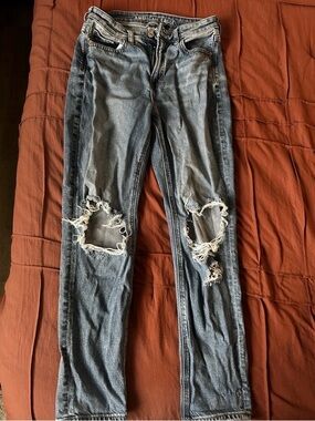 American Eagle Outfitters Strigid Light Blue Denim Jeans